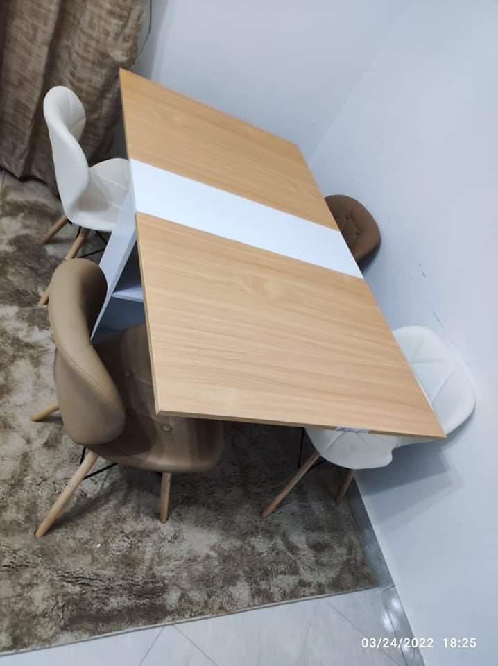 Foldable Table